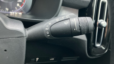 Volvo Xc40 1.5 T3 [163] Momentum 5dr Petrol Estate